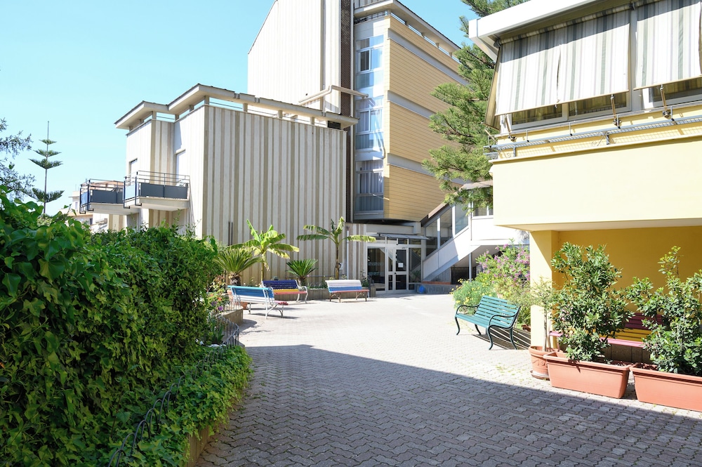CASA TRA NOI 46/50