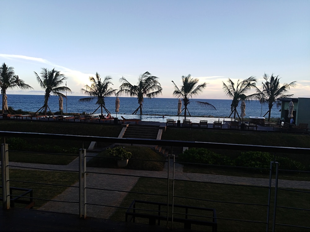 Laya Safari Resorts Spa 36/68