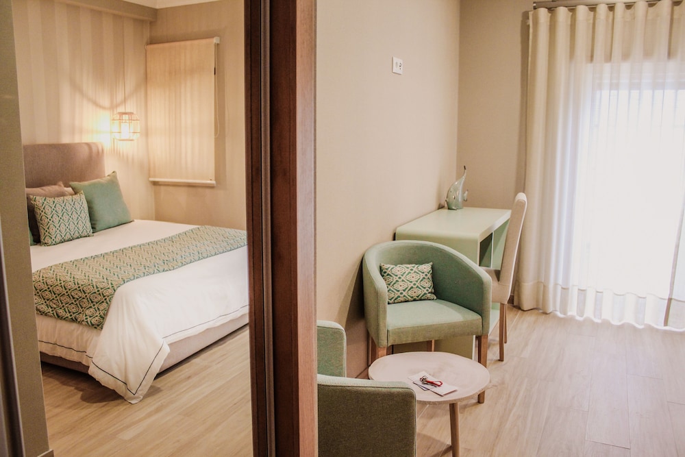 Room, Double Bed