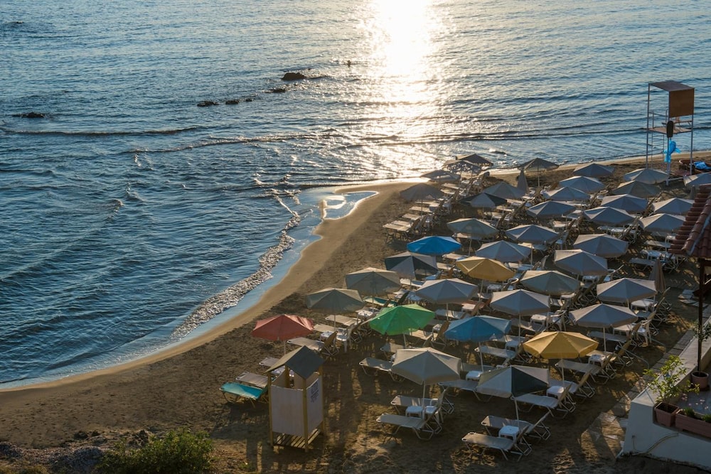 Seafalios Apartments 35/40