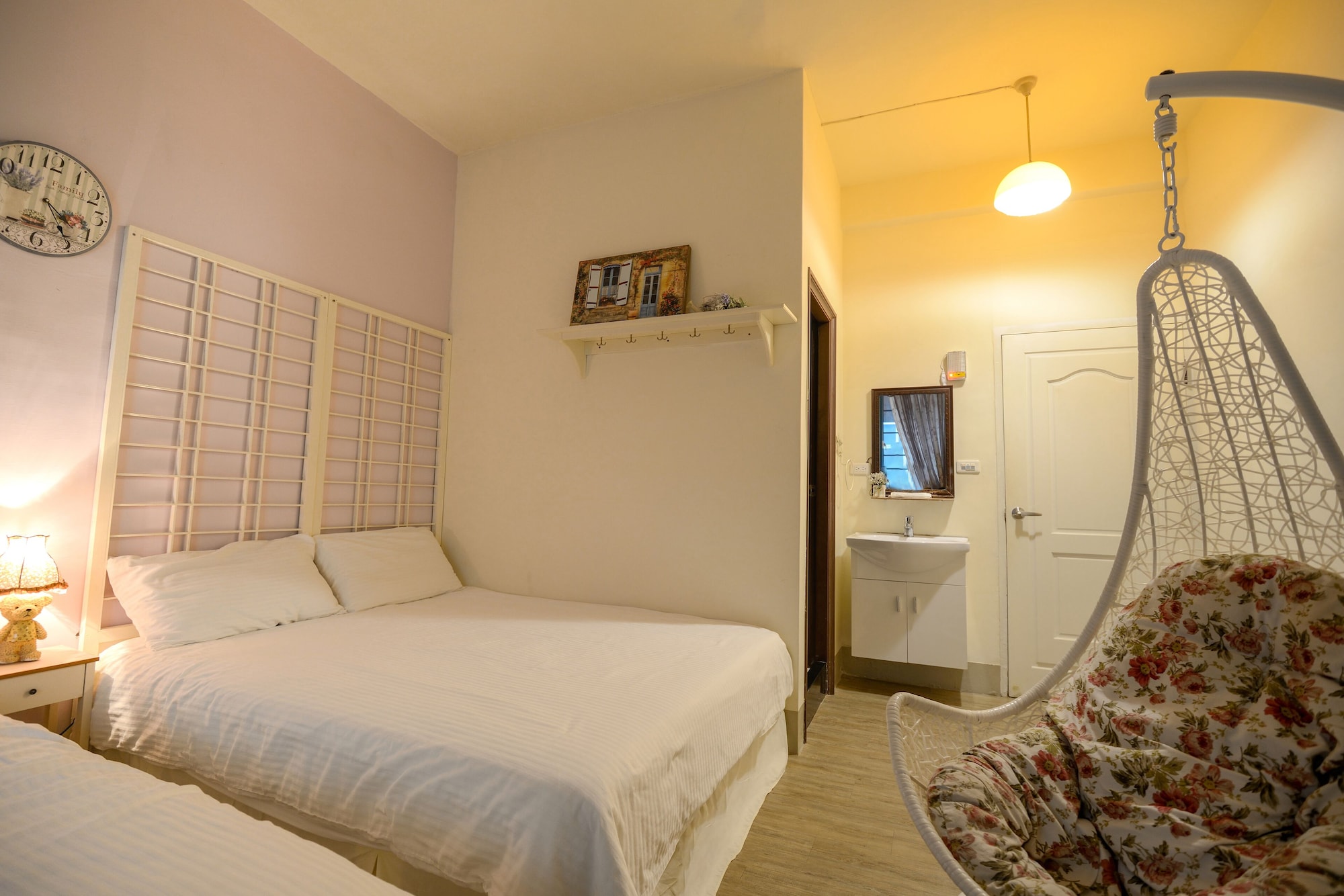 ELITE, QUADRUPLE, 2 DOUBLE BEDS