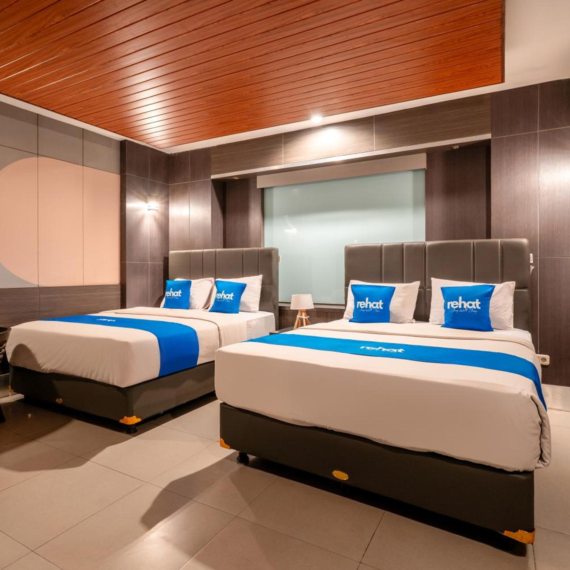 Rehat at Dago Sky Hotel 13/38