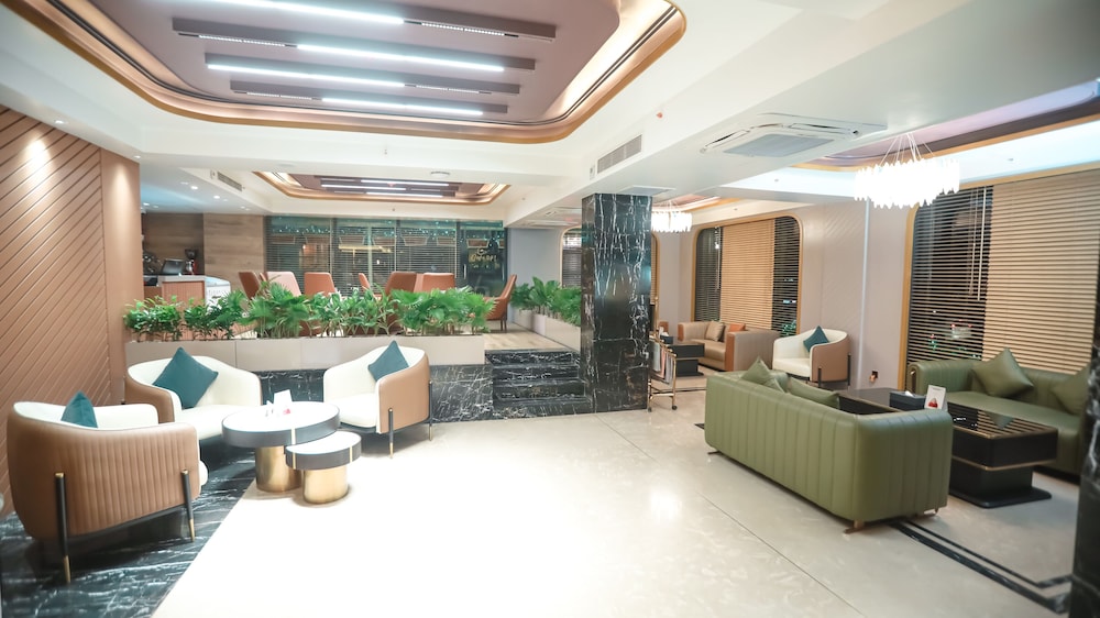 The Zabeer Dhaka 29/50