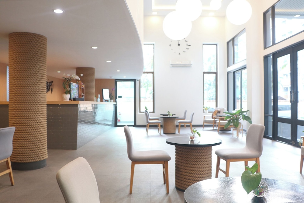 Journeyhub Pattaya Central 45/59