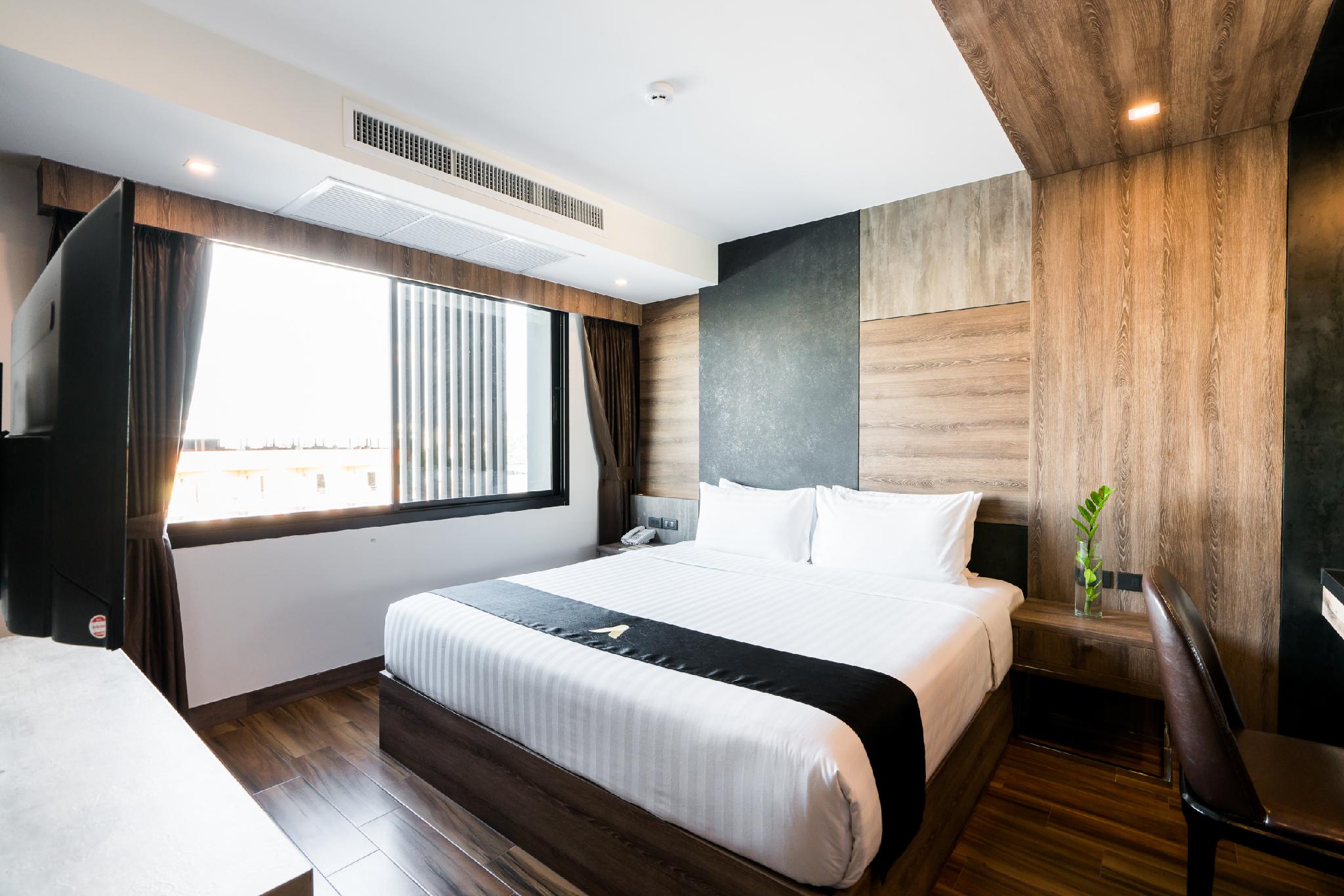 Family Suite, 2 Double Beds, King Bed