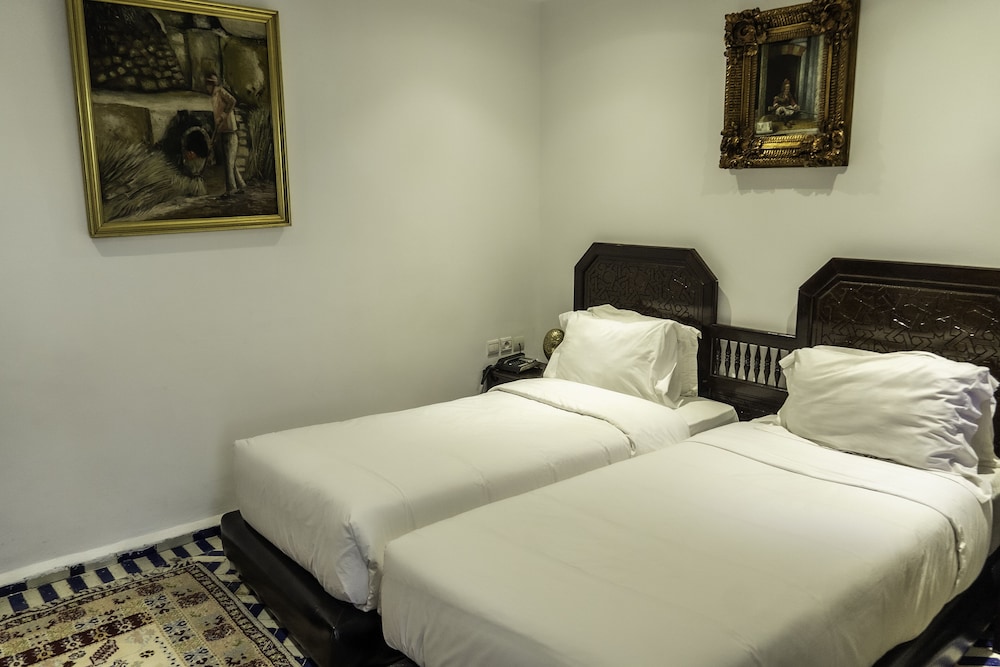 Riad El Yacout 25/70