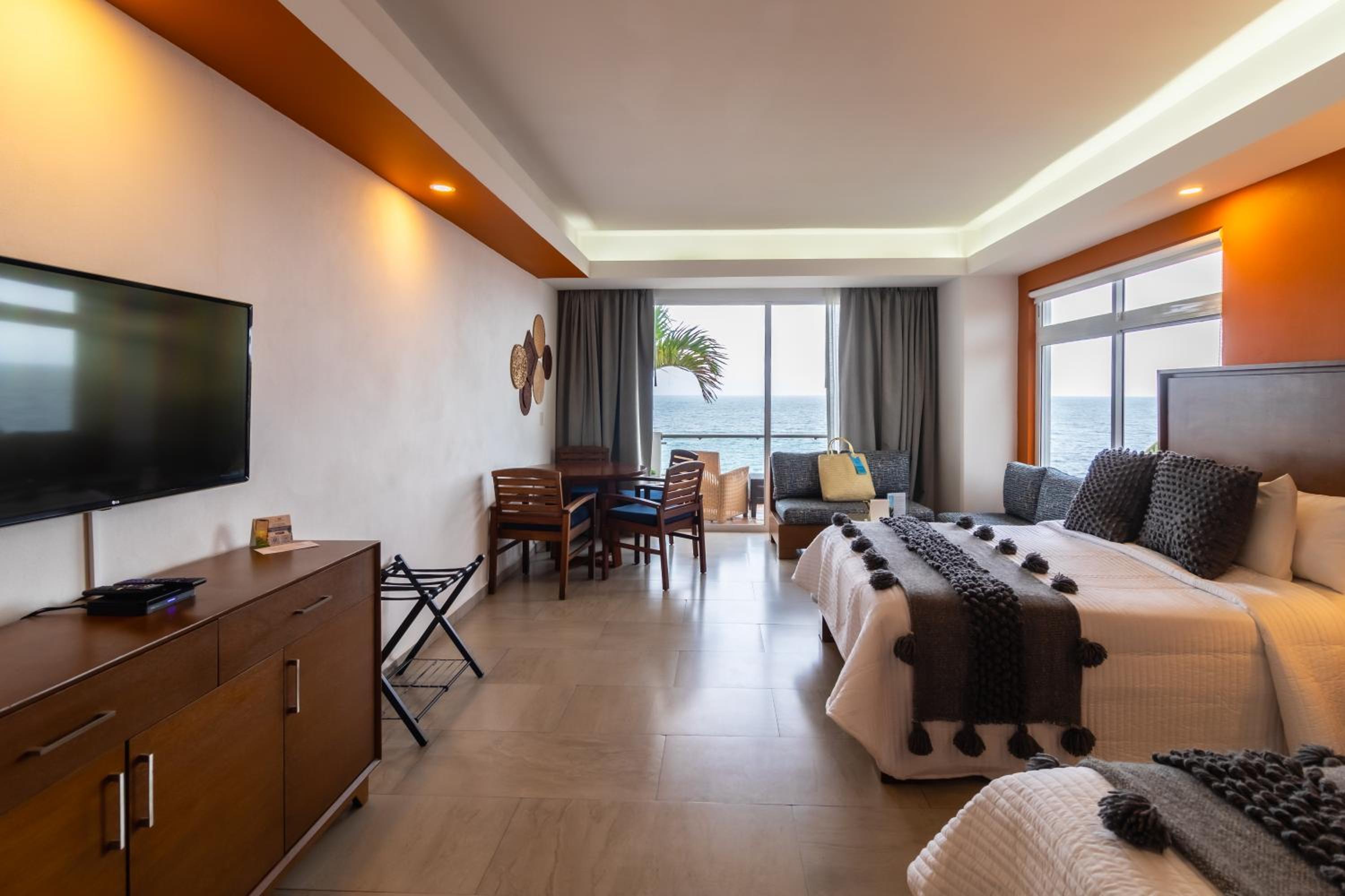 Master, Suite, Ocean View، Hotel Grand Paramar 6/10