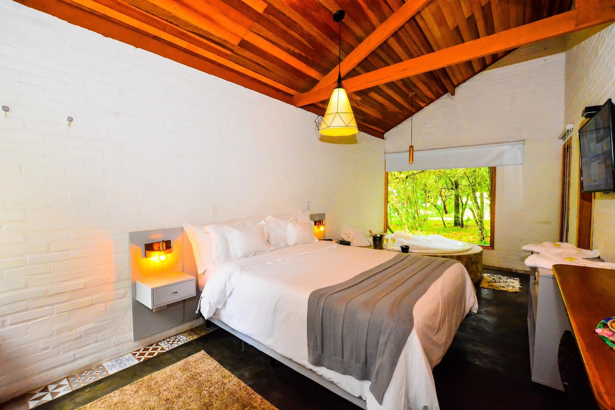 Prime, King Bed, Hydromassage, Balcony