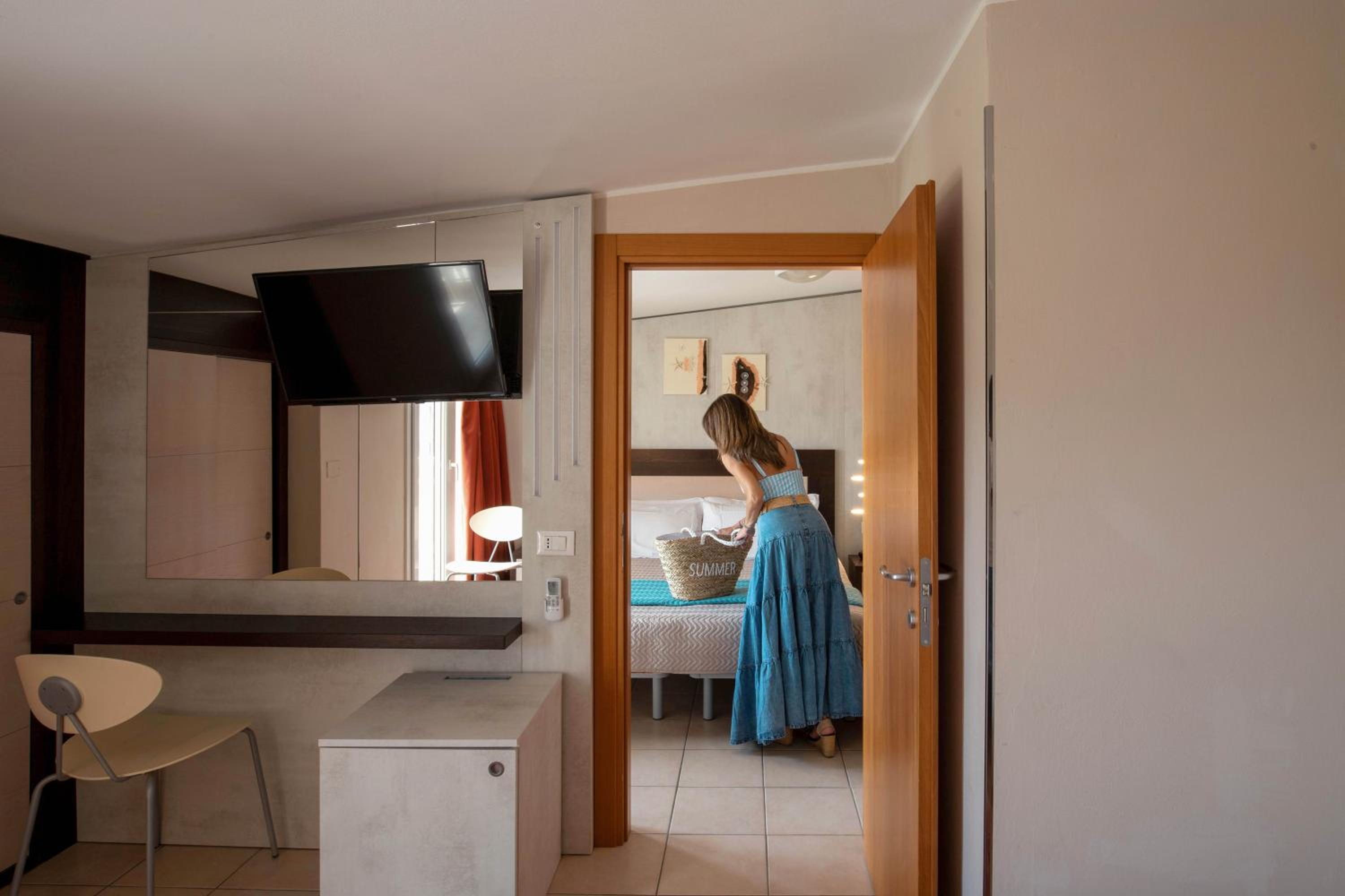 Hotel Ombretta Mare 24/24