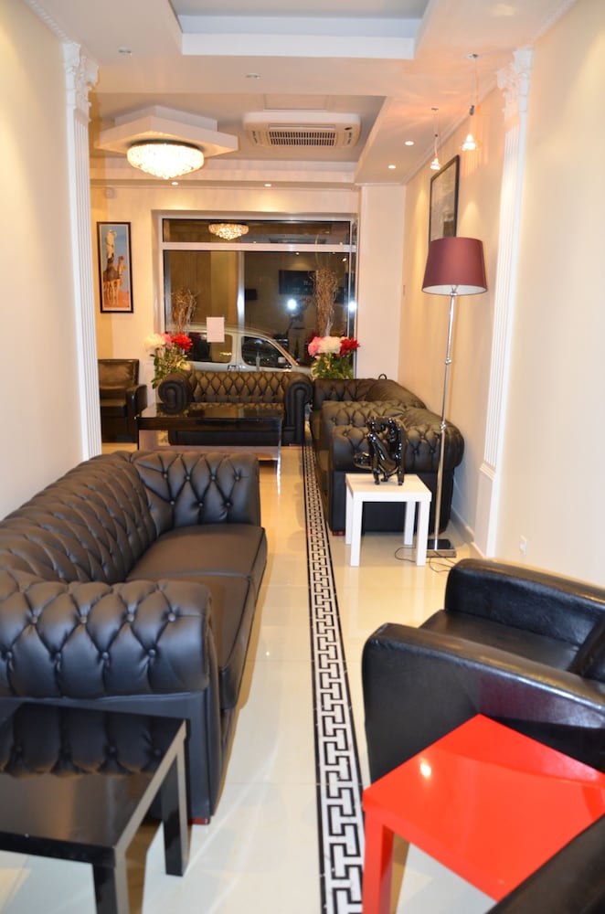Regina Montmartre Hotel 23/34