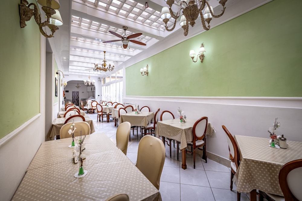 Hotel Veneto 48/60