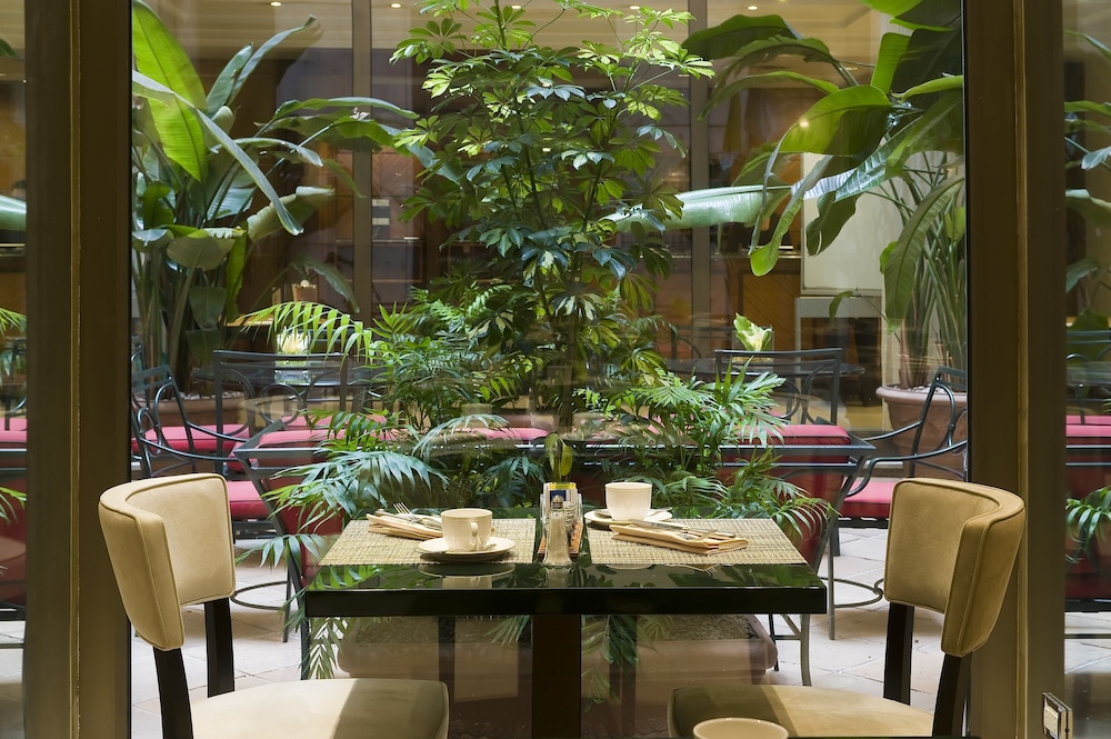 Dei Mellini Hotel 54/72