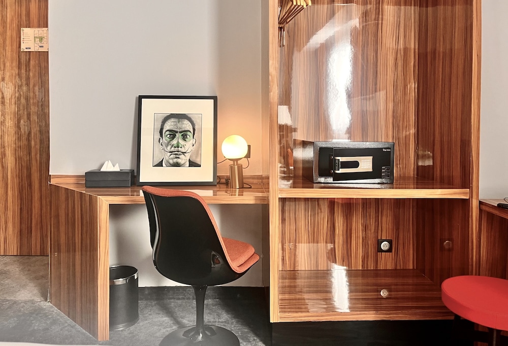 Hotel Gauthier 35/50