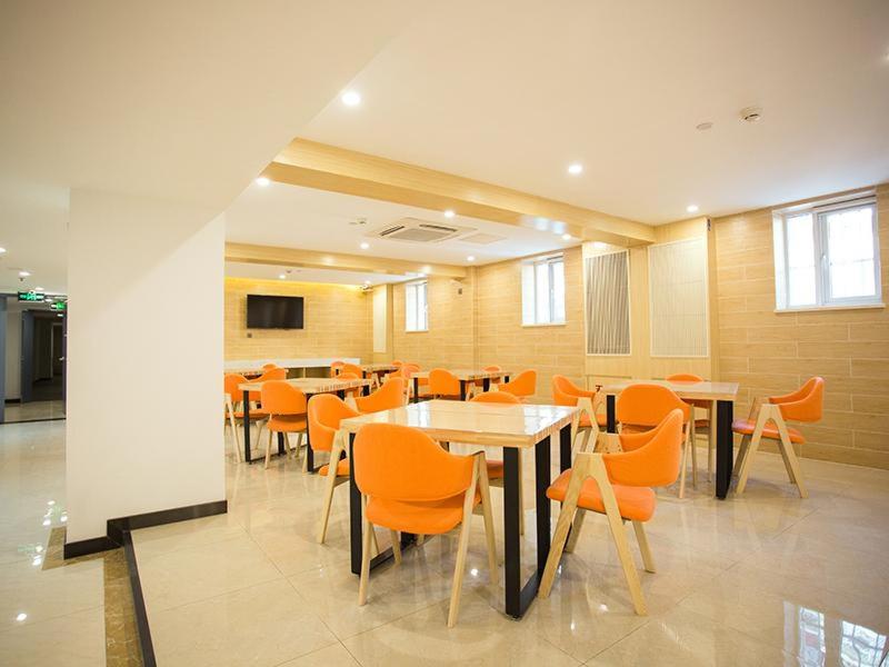 7 Day Superior Hotel (Guomao Jinsong Subway Station) 36/45