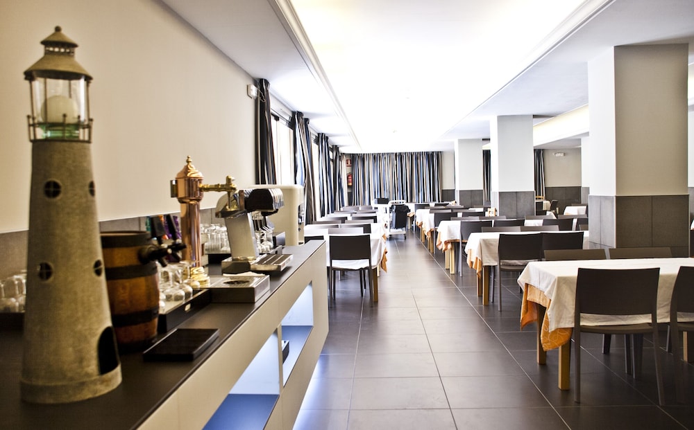 Bon Repos Hotel 18/25