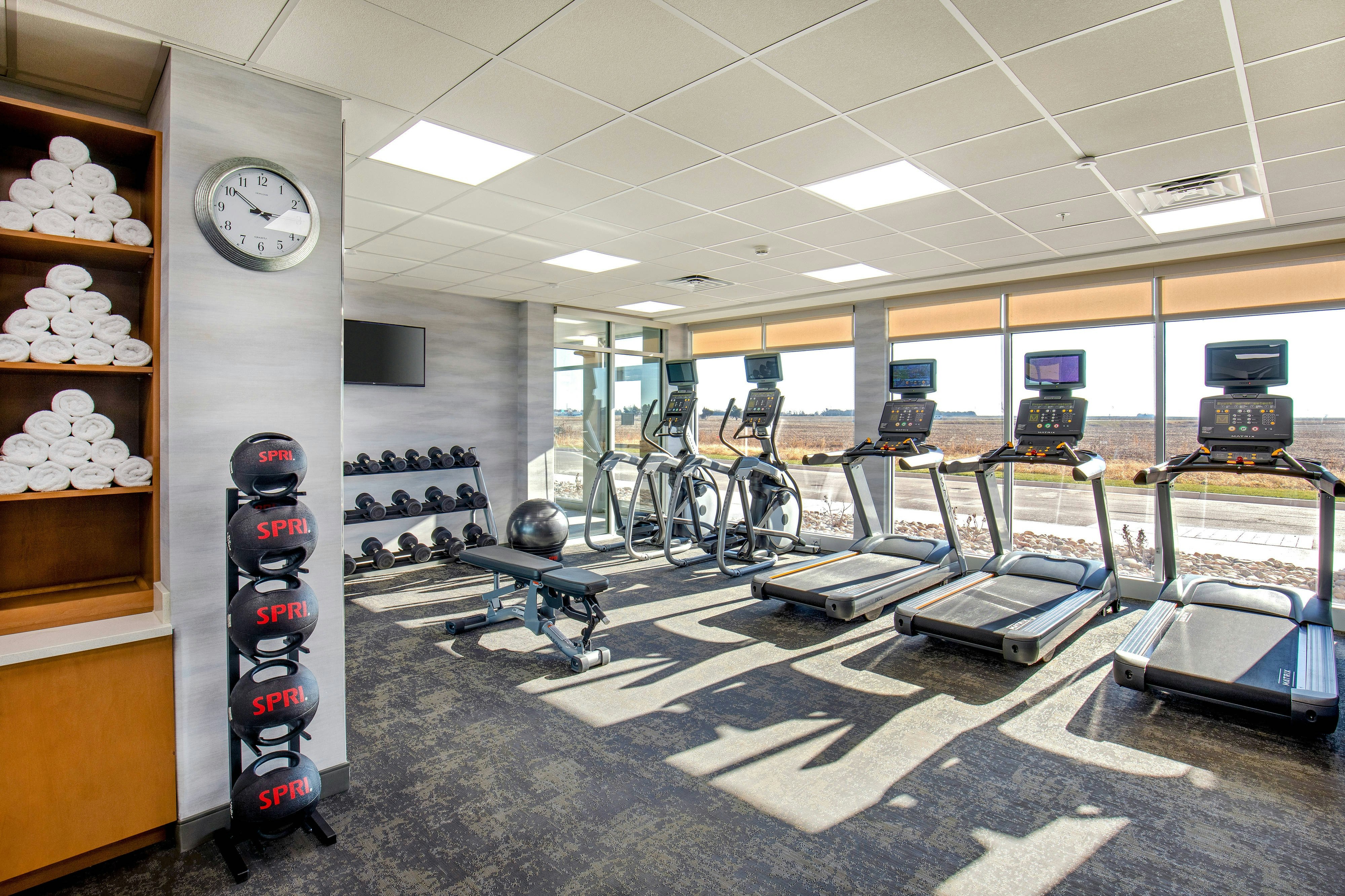 Fairfield Inn & Suites By Marriott Mcpherson 22/33