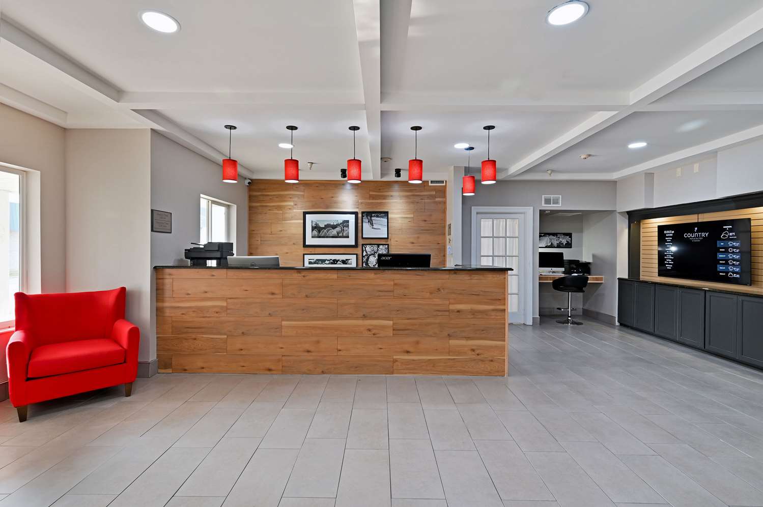 Country Inn Suites By Radisson Bloomington Normal Airport Il 2/29