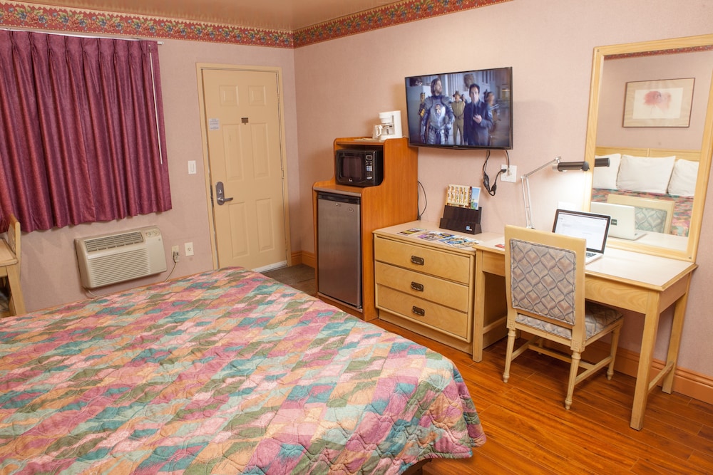 Stardust Inn 17/42