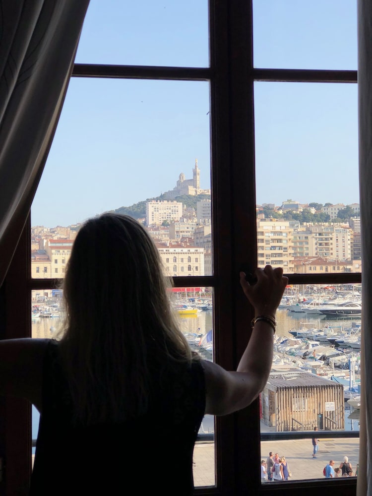 Hotel Bellevue Marseille 69/74