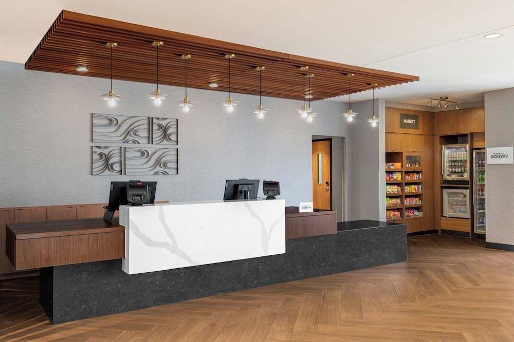 Fairfield by Marriott Inn & Suites Norfolk 3/33