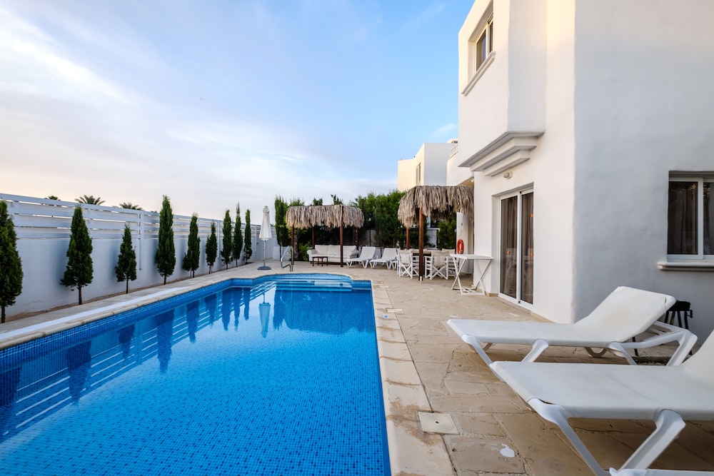 Thalassines Beach Villas 43/50