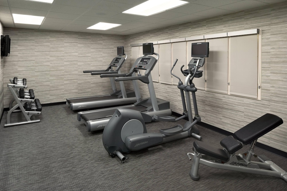 Courtyard by Marriott Dayton Beavercreek 29/61