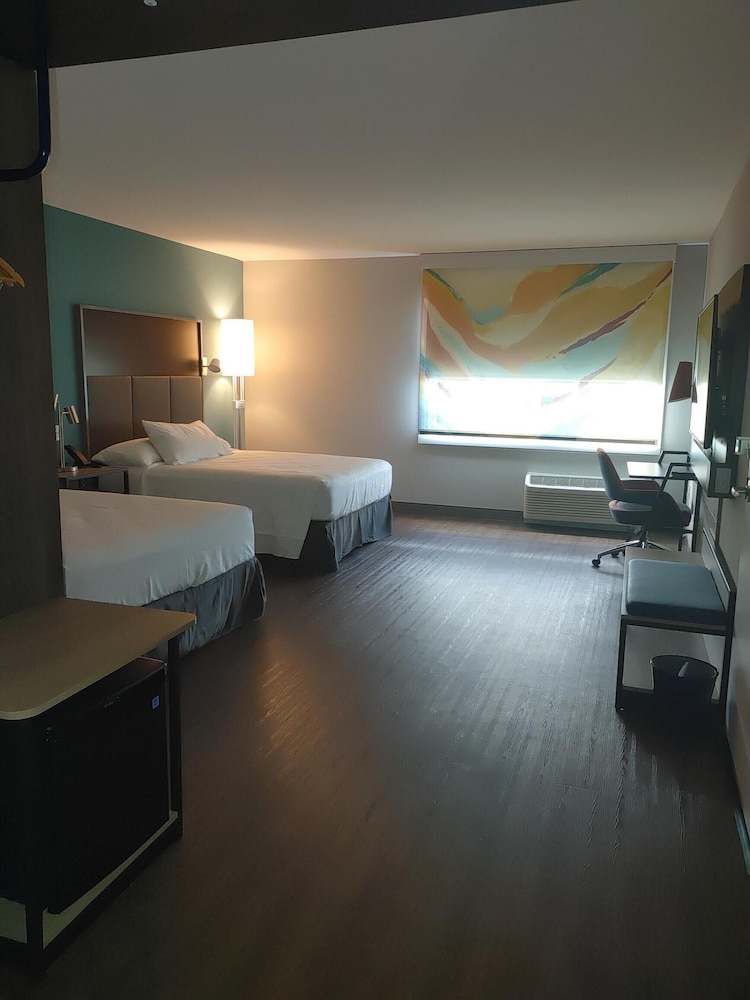 Tru By Hilton Bradenton I-75, FL 33/47