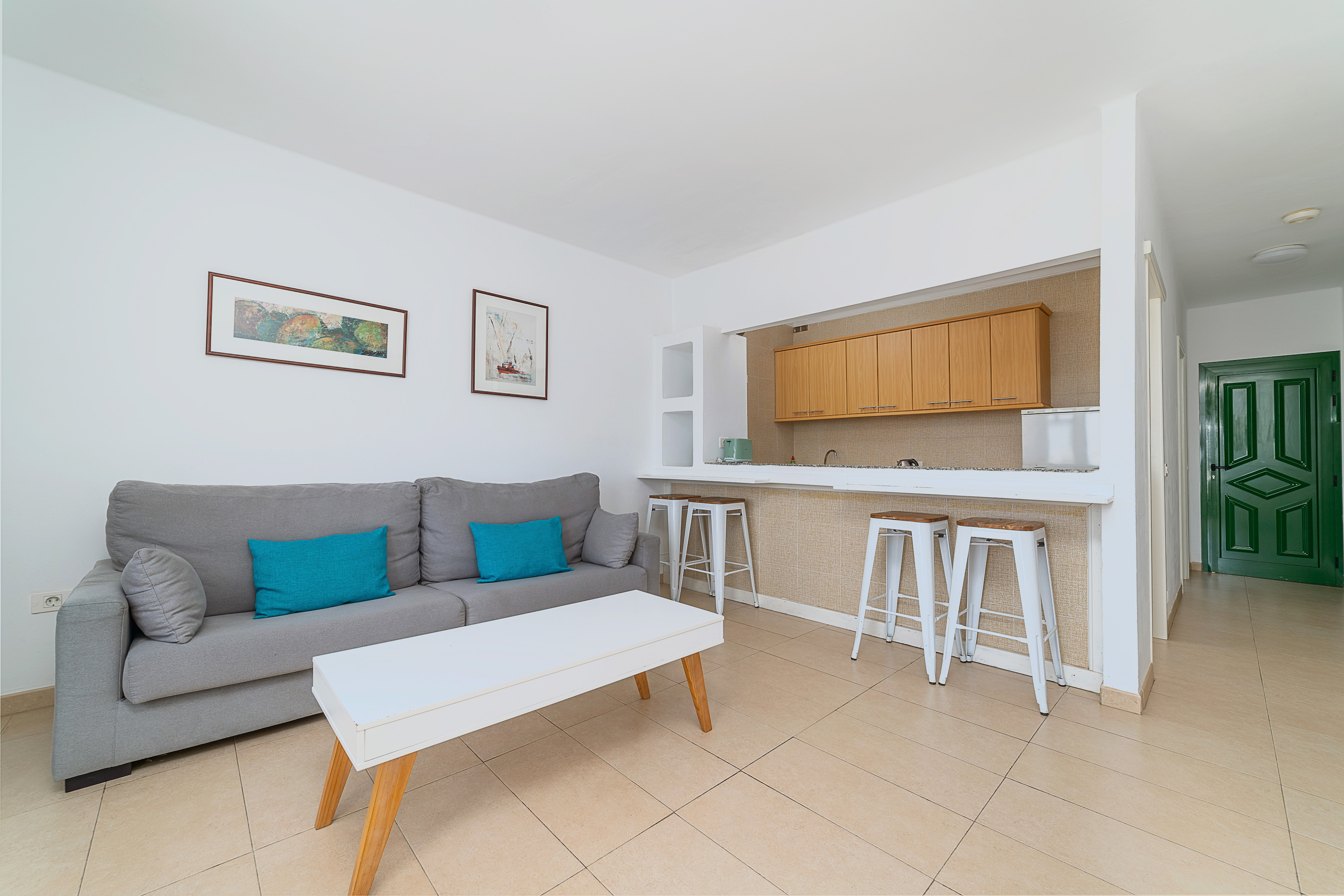 Elena Apartamentos 20/44
