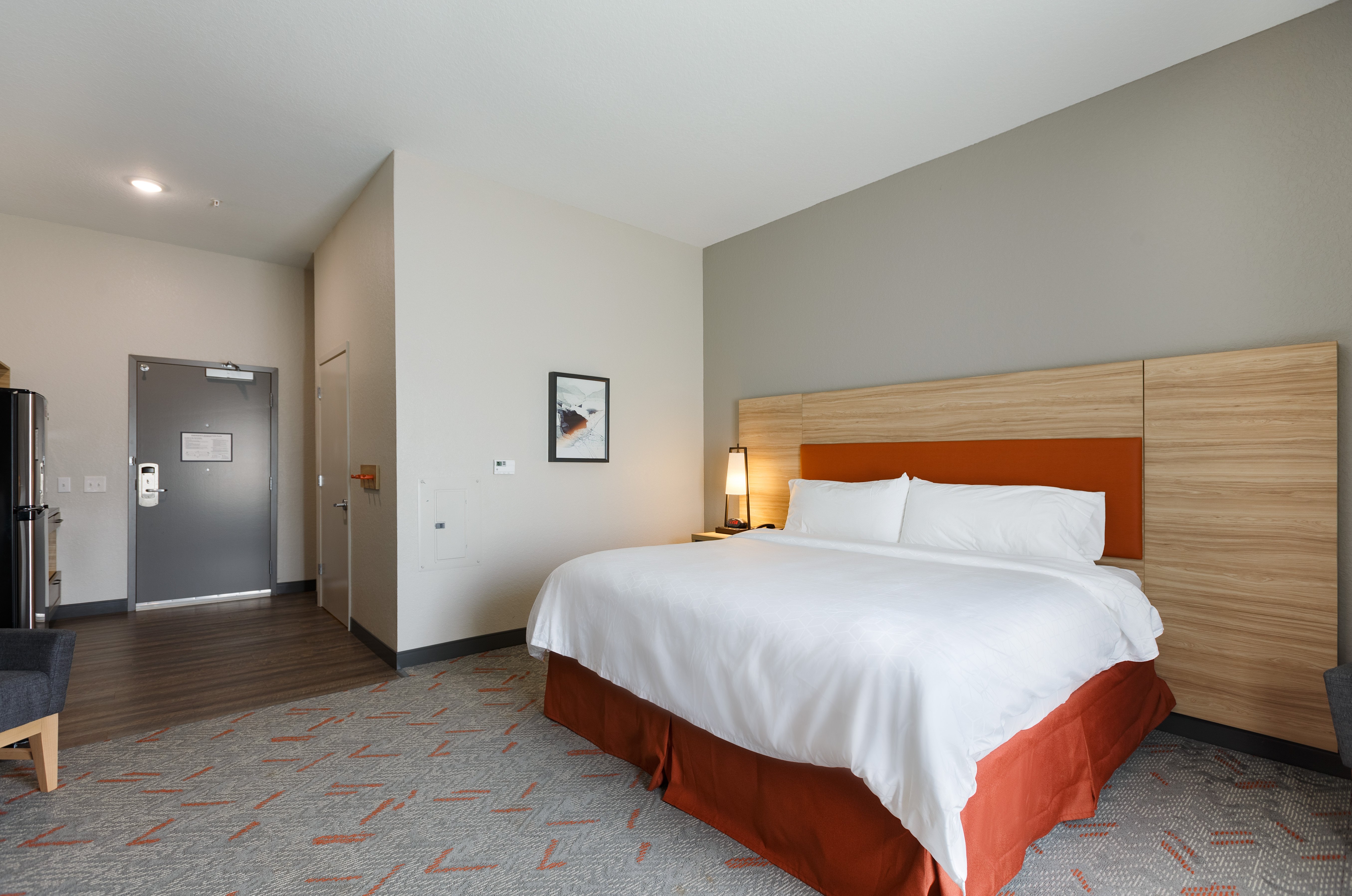 Studio, Suite, King Bed, Accessible