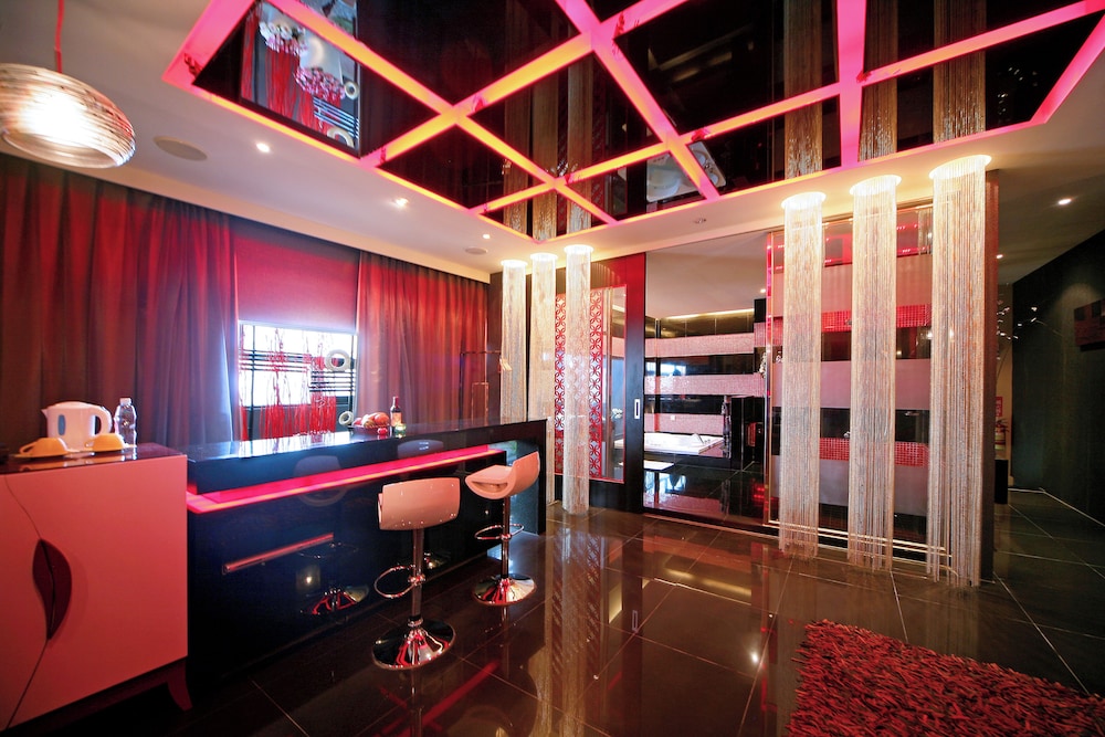 Fongchin Motel 5/44