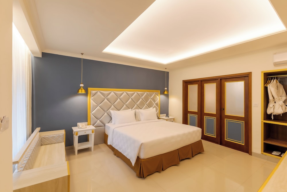 Royal, Classic, Double Bed, Pool Side، Fourteen Roses Boutique Hotel and Spa 6/10