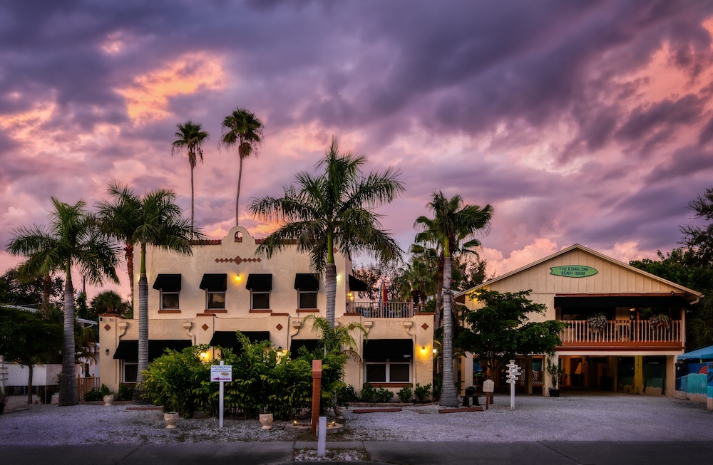 The Ringling Beach House 5/75