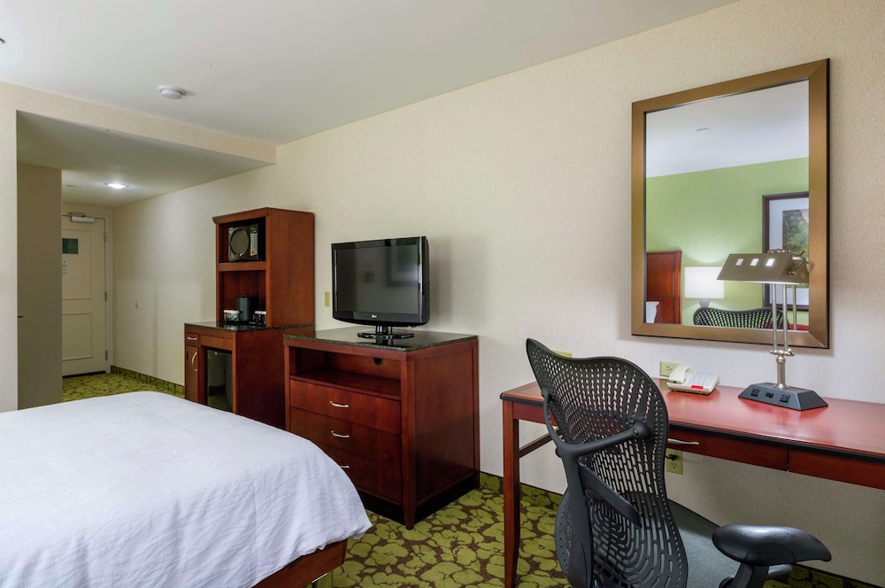 Hilton Garden Inn Queens/Jfk Airport 11/50