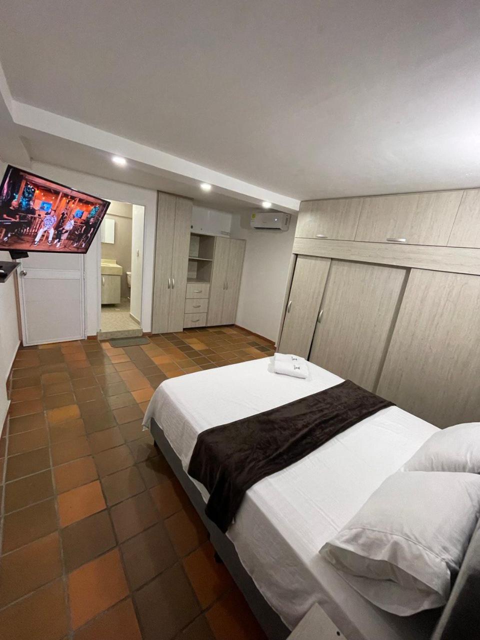 Hotel Valle Central 10/19