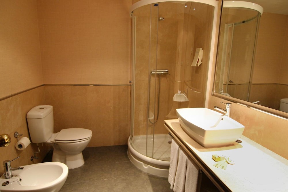 Hotel Alcantara 20/24