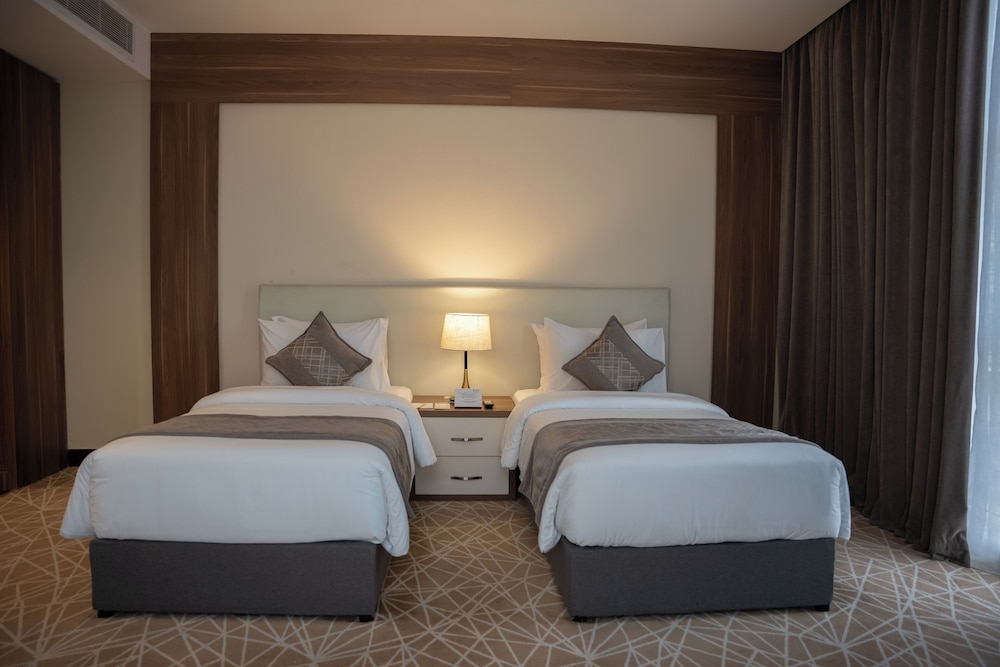 العنوان فندق الحمراء(Rosemond Alhamra (EX.Address Al Hamra)) 10/43