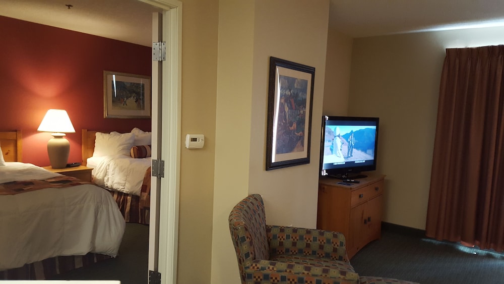 Baymont by Wyndham Wichita East 5/39