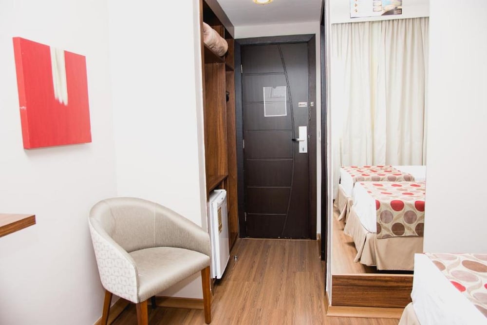Class Hotel Pouso Alegre 38/50
