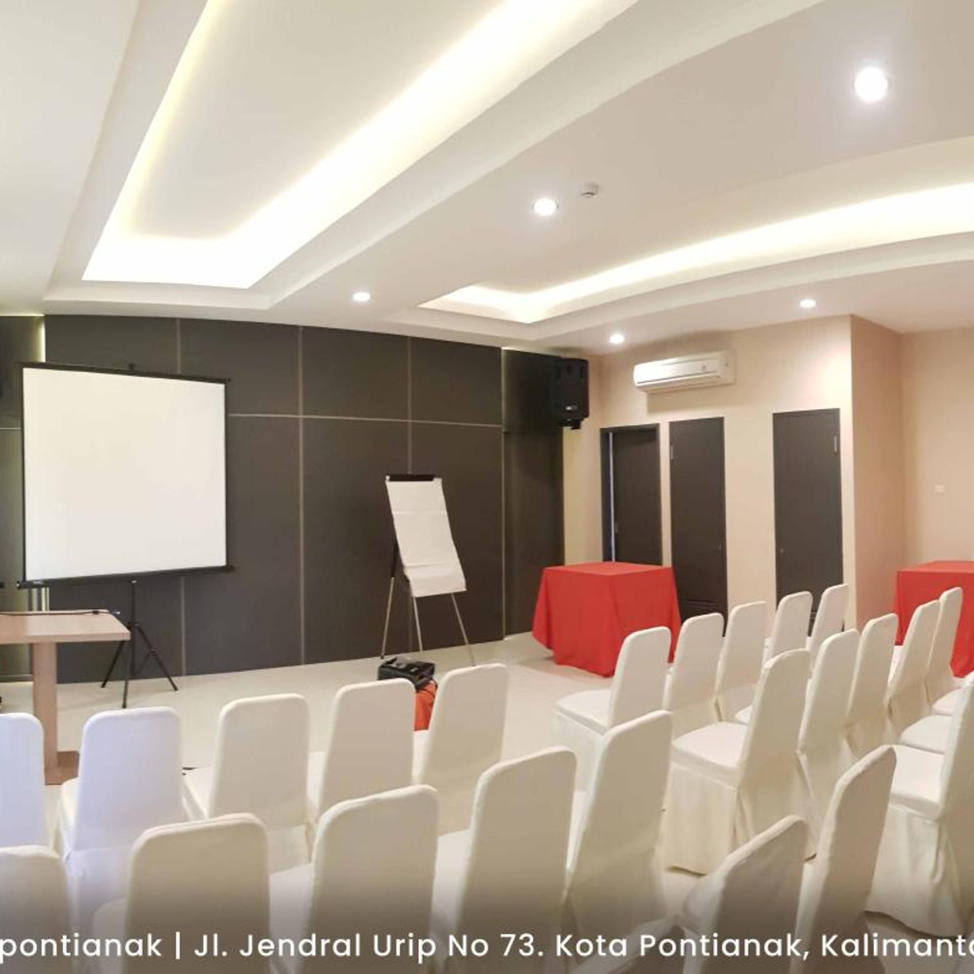 G Hotel Pontianak 36/50