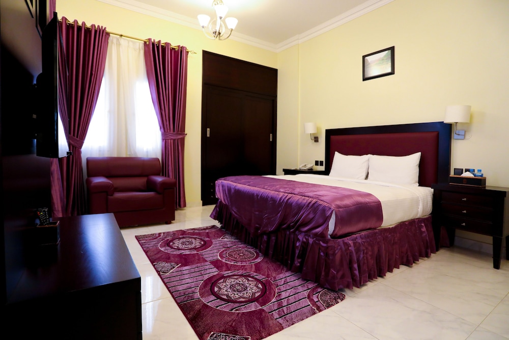 Remas Hotel Suites 11/33