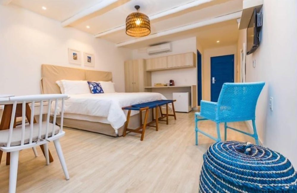 La Plage Hotel Boutique 10/24