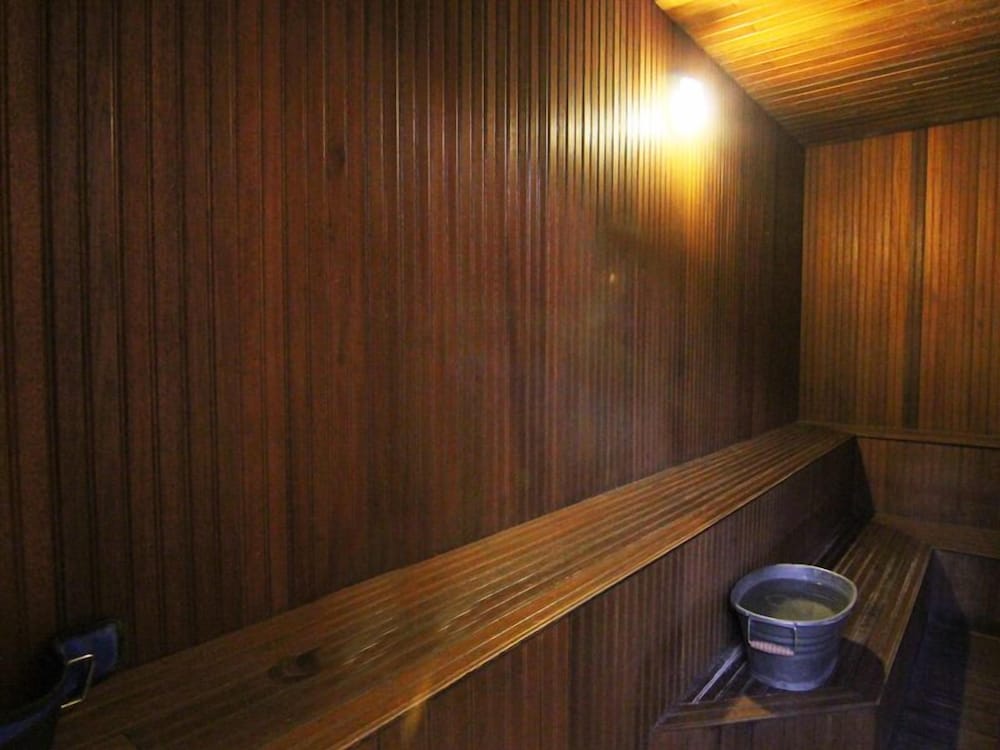 Narita Hotel Surabaya 22/46