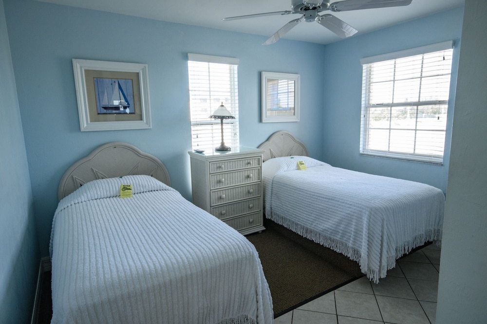 Edison Beach House 18/50