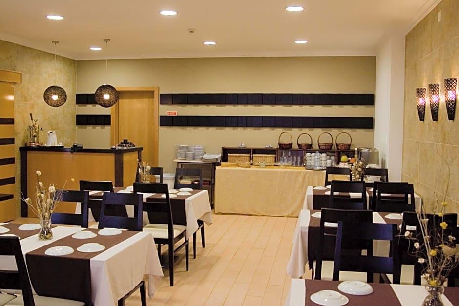 Hotel Paiva 38/53