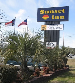 Sunset Inn 3/37