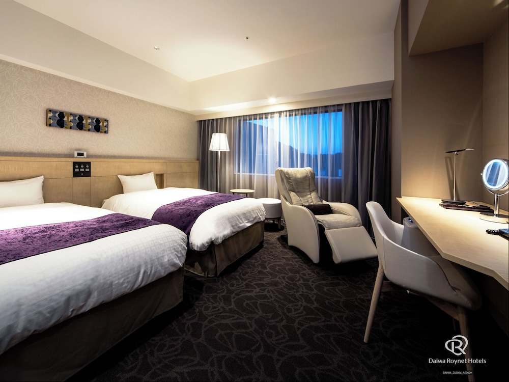 RELAX, TWIN BEDS, MAIN BUILDING, SMOKING