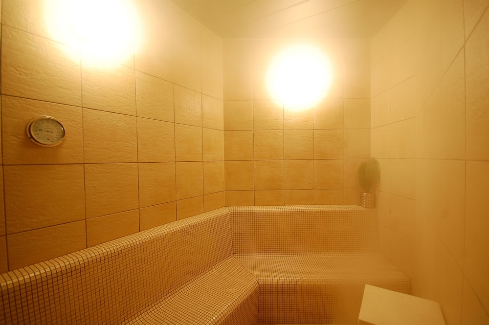 Capsule Hotel Anshin Oyado Shinbashi 23/50