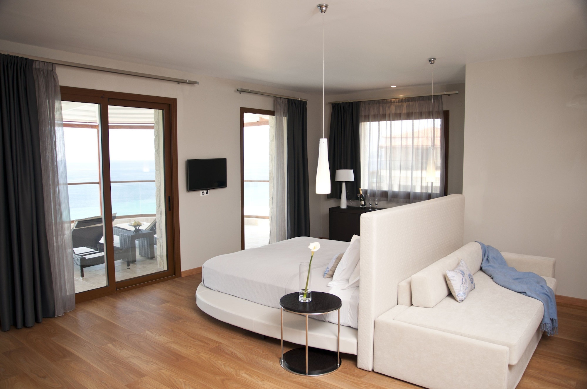 DELUXE, SUITE, SEA VIEW, CORNER