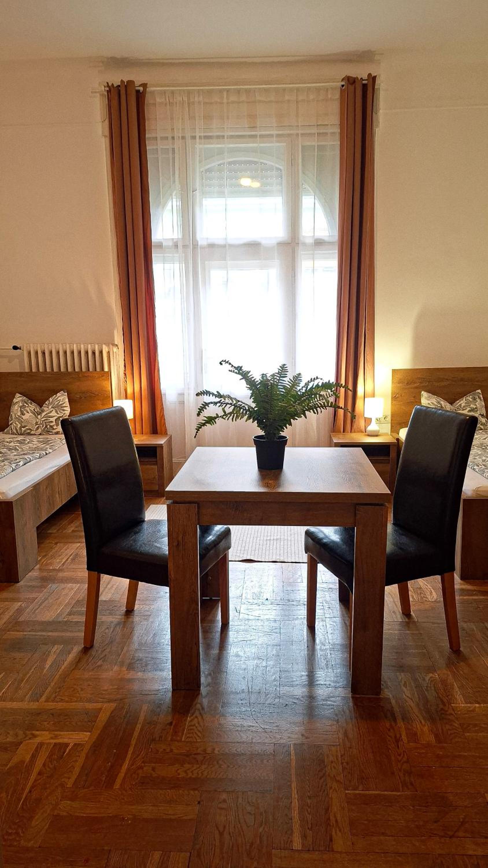 BlackSheep Budapest Smart Rooms 16/28