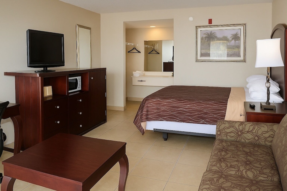 Serena Inn 7/24